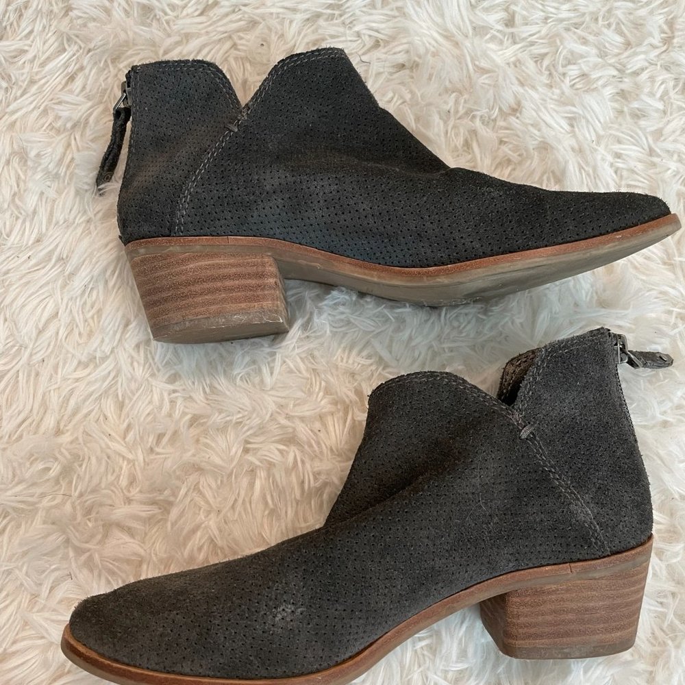 Dolce Vita booties